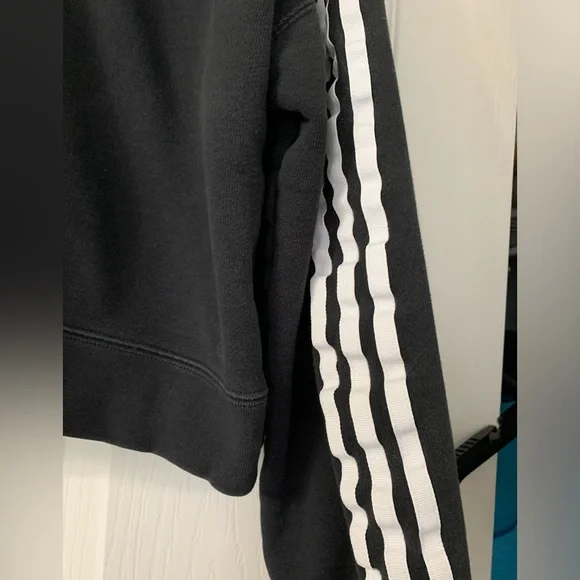 Adidas Crop Hoodie - Picture 4 of 7
